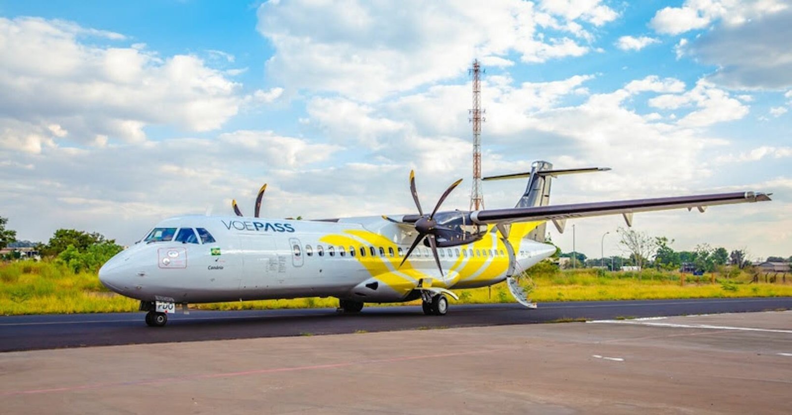 Aeronave da Voepass no Aeroporto de Florianópolis