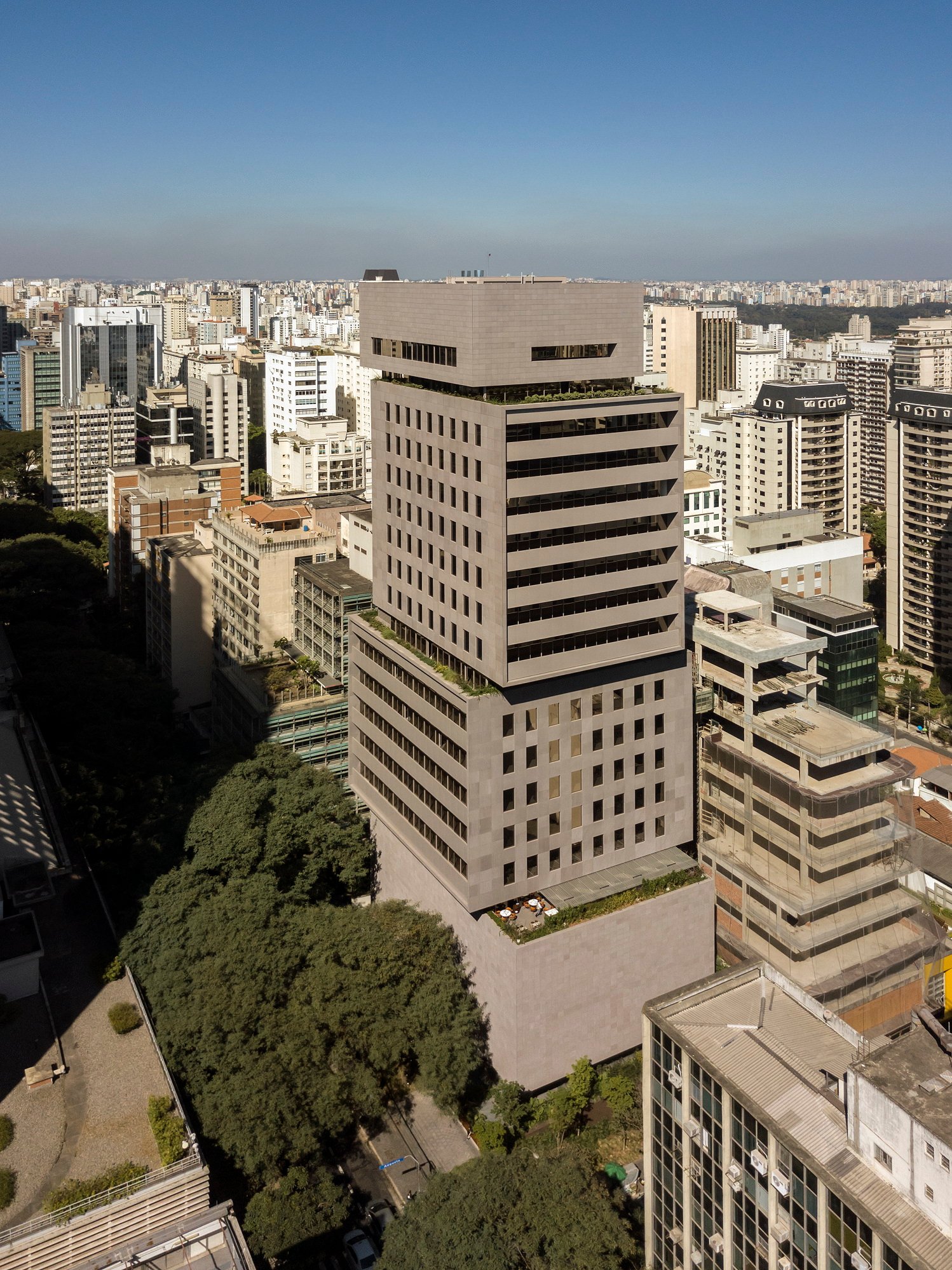 Fachada do Edifício Santos Augusta em São Paulo