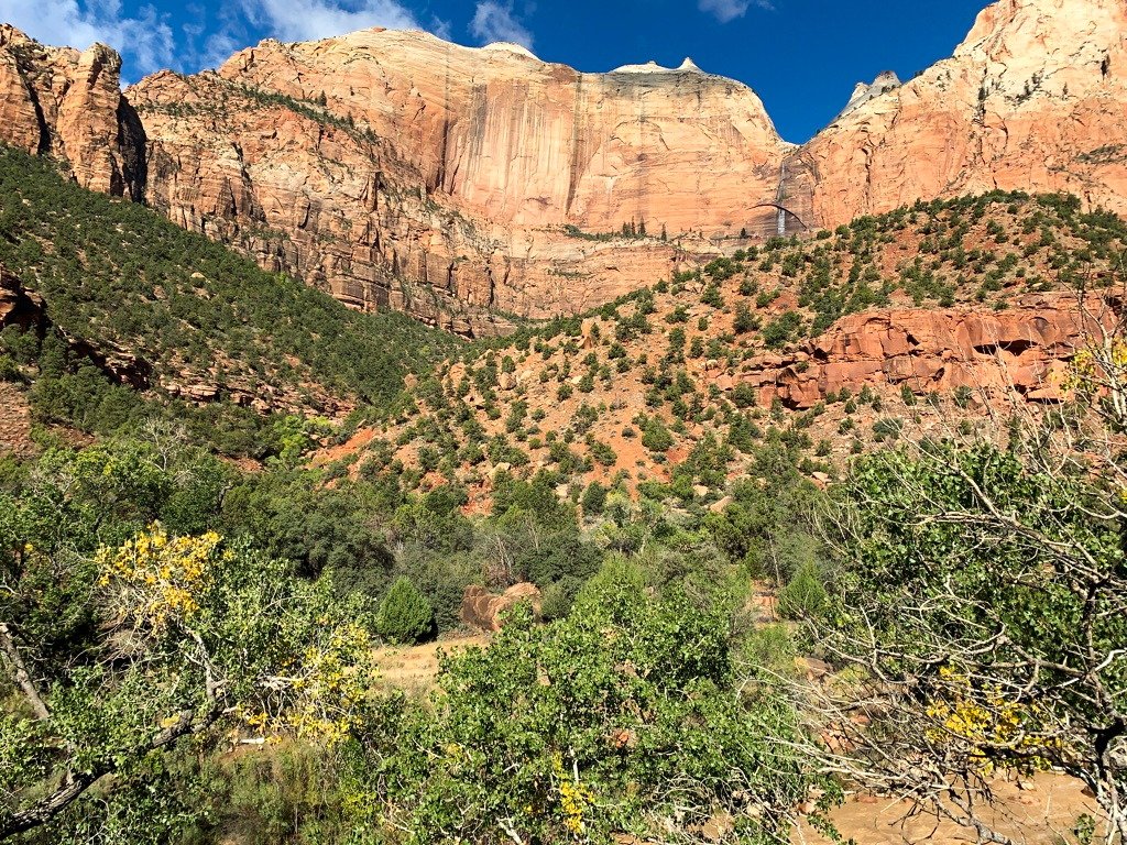 Ao longo da trilha Pa'Rus no Parque Nacional de Zion