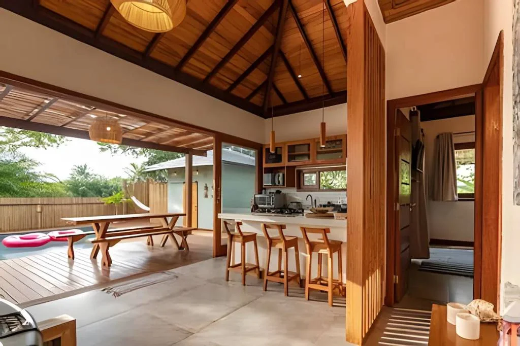 Casa tranquila com piscina perto da Praia Irmã da Lua